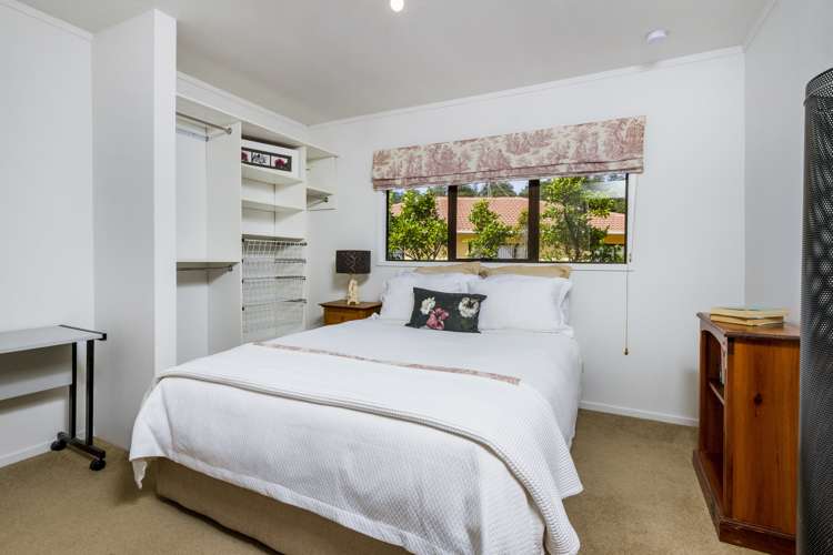 1/30 Uppingham Crescent Hillcrest_12