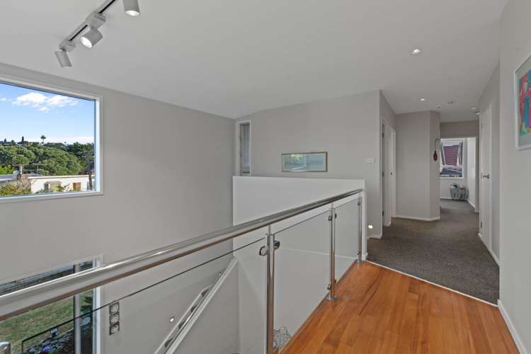 12 Luplau Crescent Cockle Bay_5