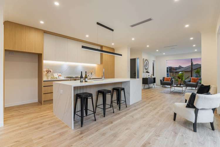 7 Tukutata Crescent Milldale_9