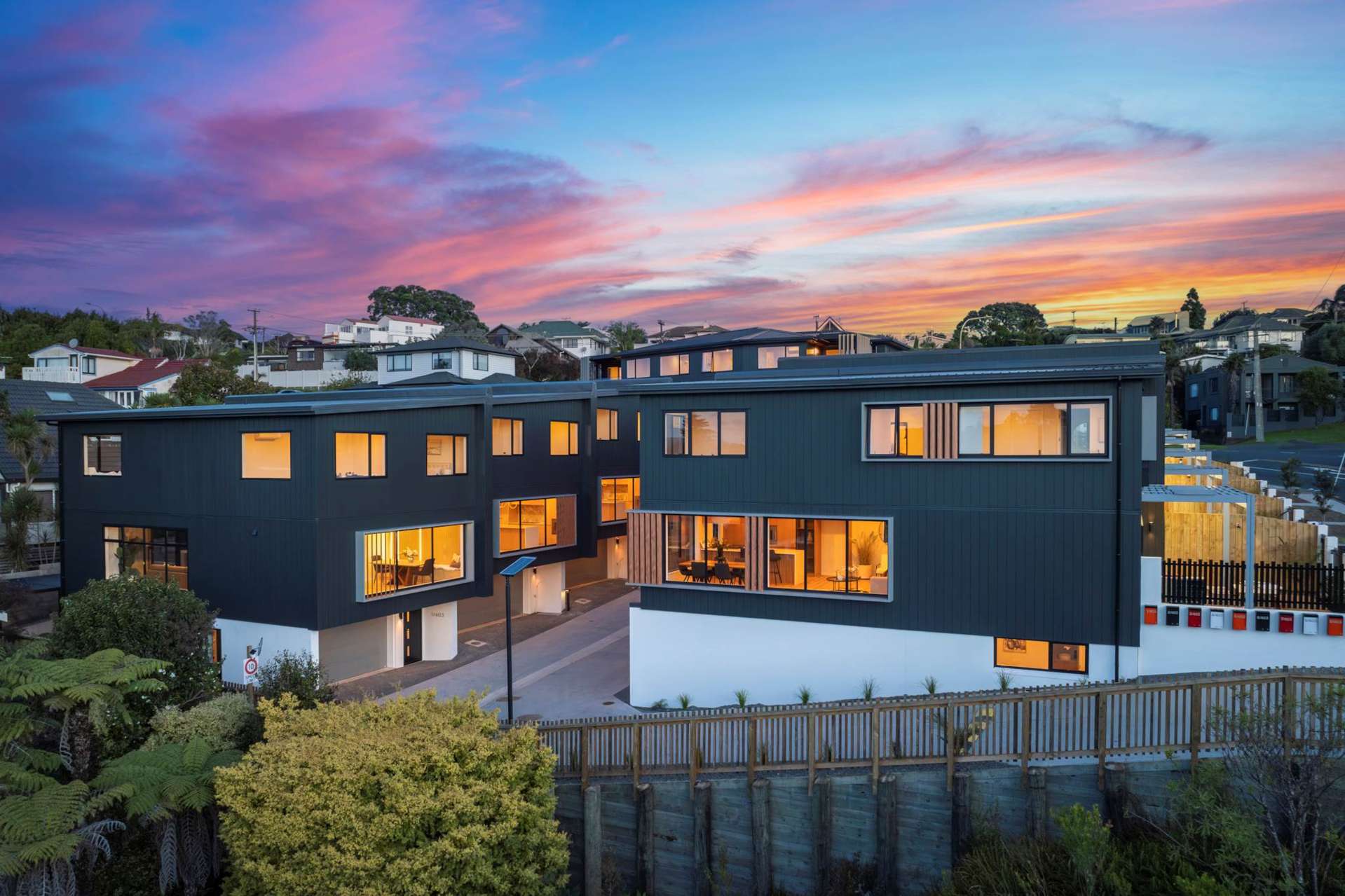 1/403 Beach Road Mairangi Bay_0
