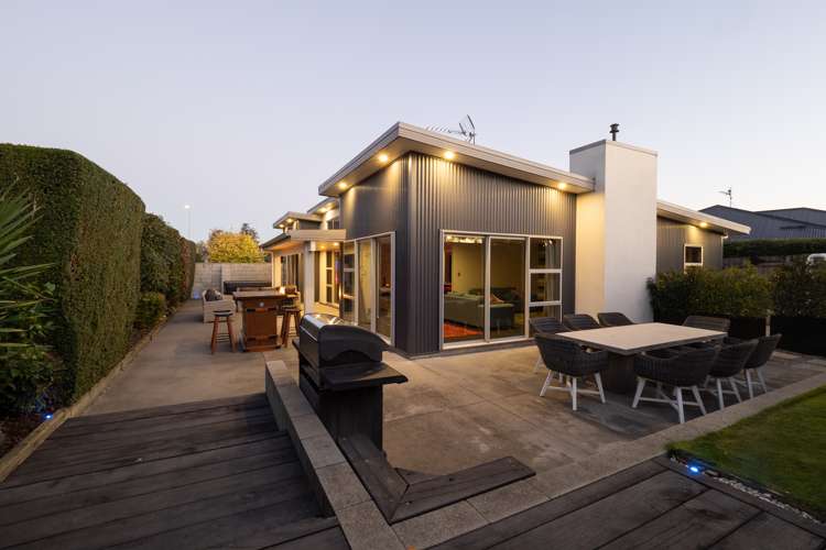 27 Geoff Geering Drive Netherby_23