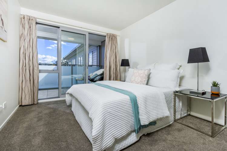 C8/30 Bute Road Browns Bay_11