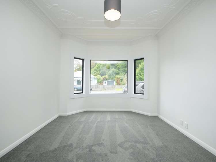 38 Crown Street North East Valley_9