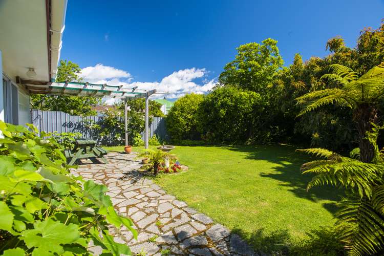 2/10 Rutene Road Kaiti_5