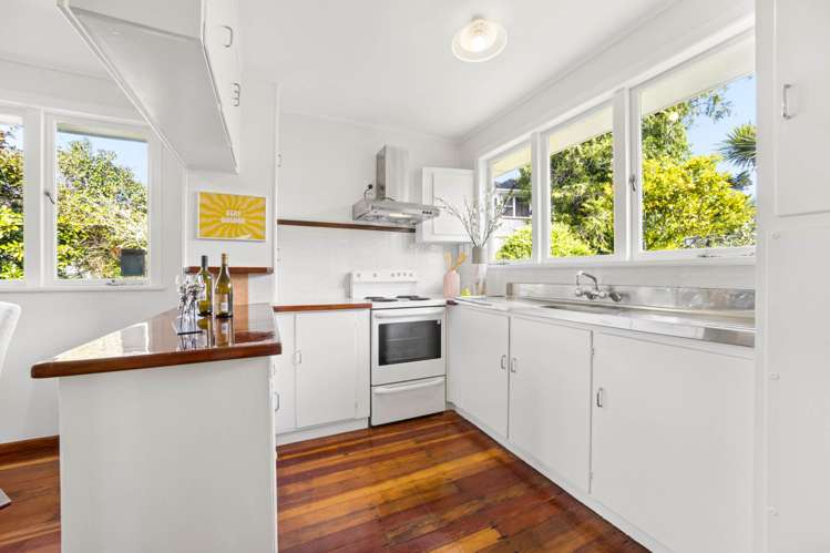 157 Methuen Road New Windsor_10