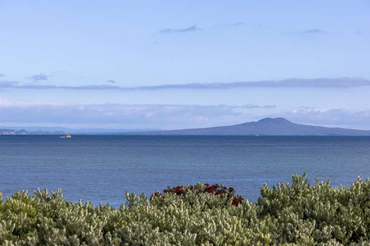 899 Whangaparaoa Road Manly_25