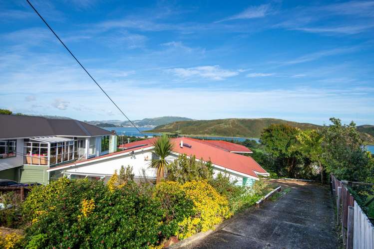 19 Walker Avenue Paremata_20