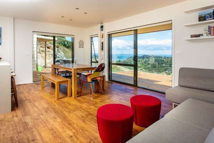 57 Junction Road Palm Beach_9