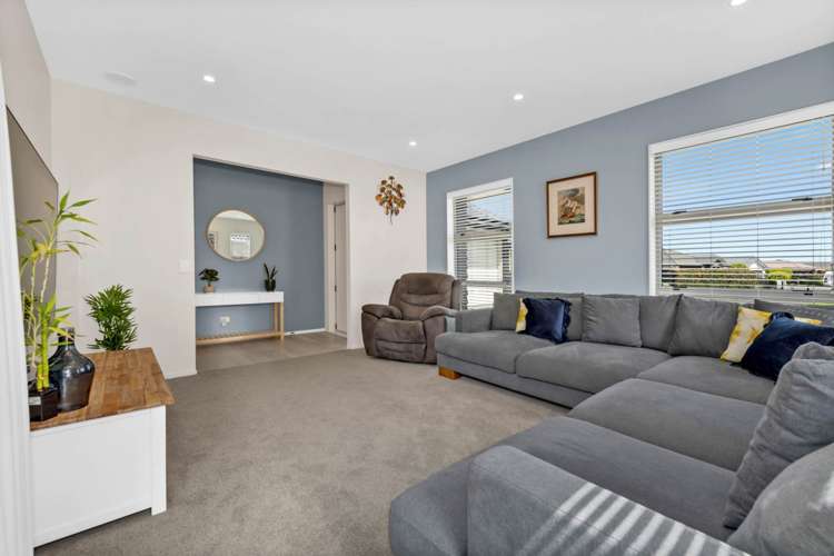 24 Lydiard Place Beachlands_9