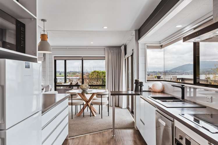 13 Silich Street Acacia Bay_10