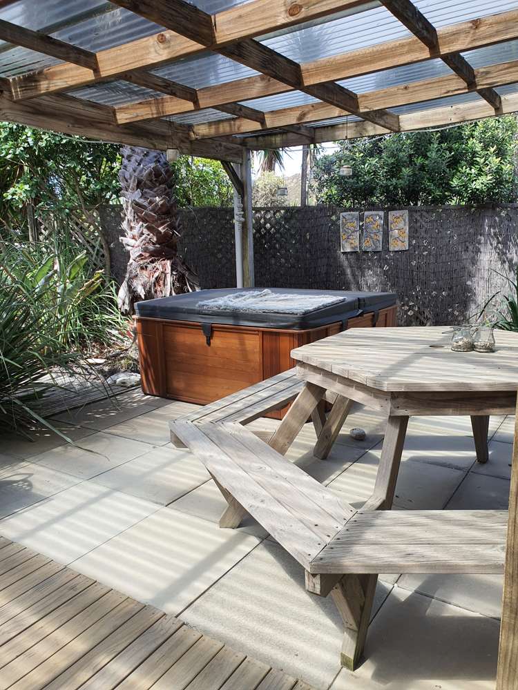 14 Mission Road Port Waikato_7