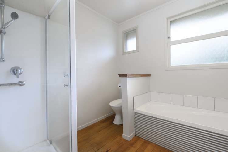 38a Meadowland Street Matua_13