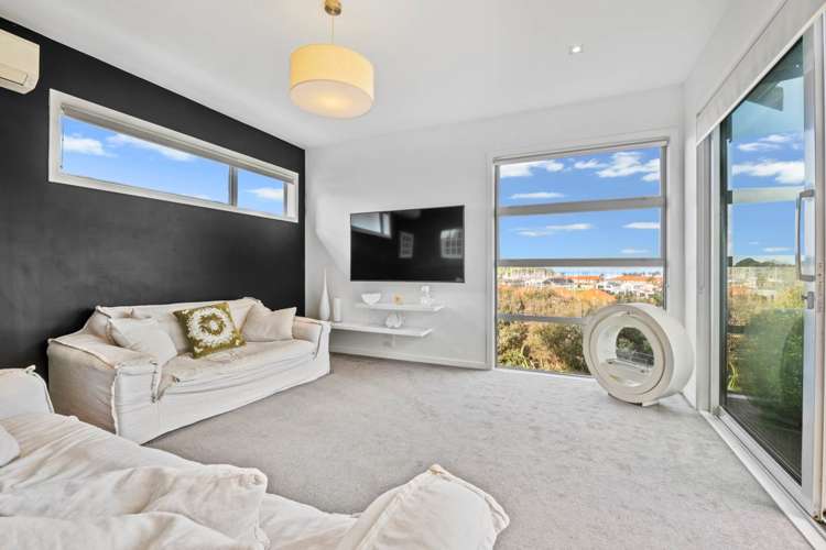 11 Bella Vista Drive Gulf Harbour_9