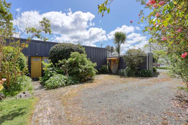 2 Leslie Street Mangawhai_1