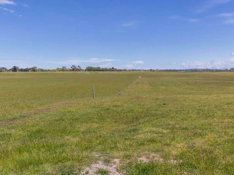 130 Mcleans Island Road Harewood_26