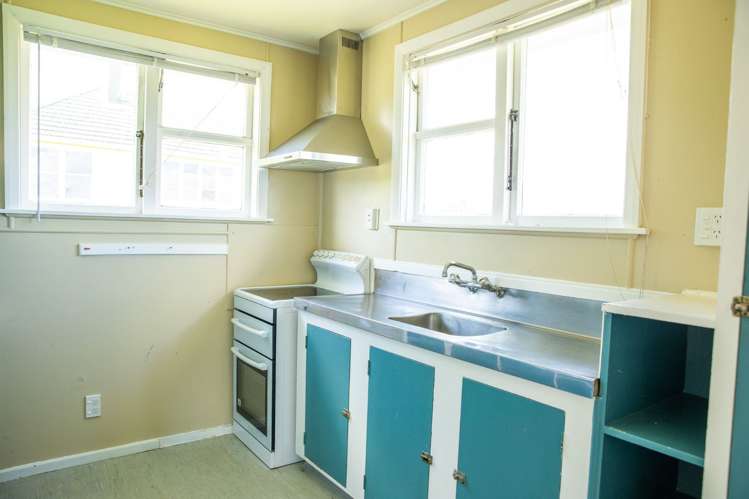 39 Hillary Crescent Belmont_4