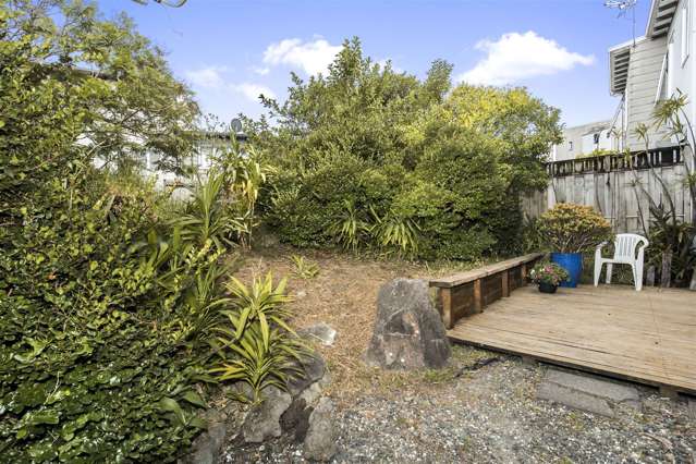 83 Albionvale Road Glen Eden_2