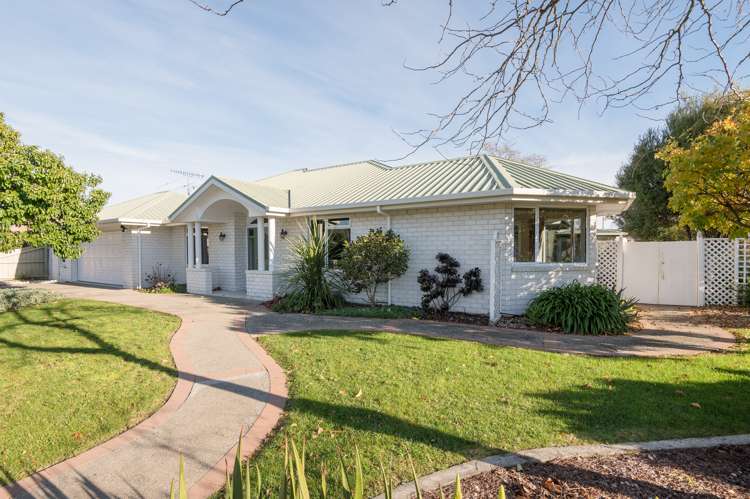 57 Starveall Street Brightwater_14