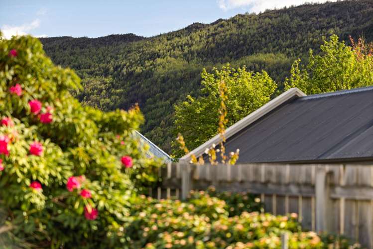 9 Innes Place Arrowtown_29