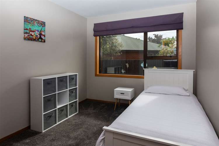 61 Maces Road Bromley_15