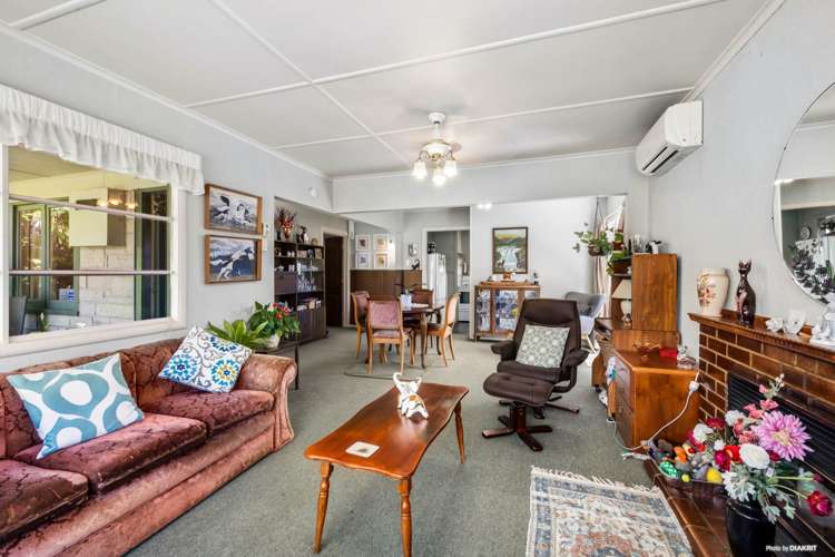 34 Racecourse Road Waiuku_13