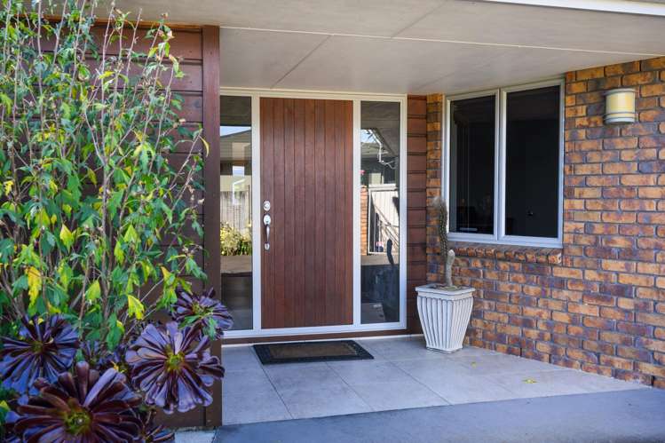 2 Ursula Drive_4