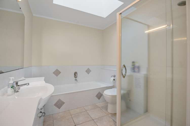 155 Ocean View Road Oneroa_40