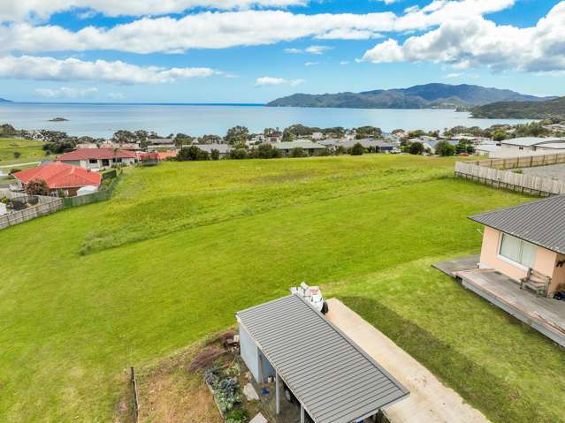 8 Freyja Crescent Coopers Beach_4