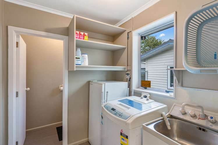 24 Jocelyn Street Casebrook_12