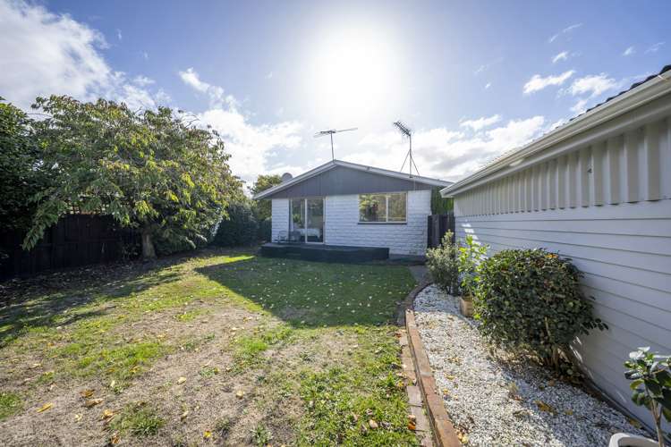 55 Strathfield Avenue Dallington_20