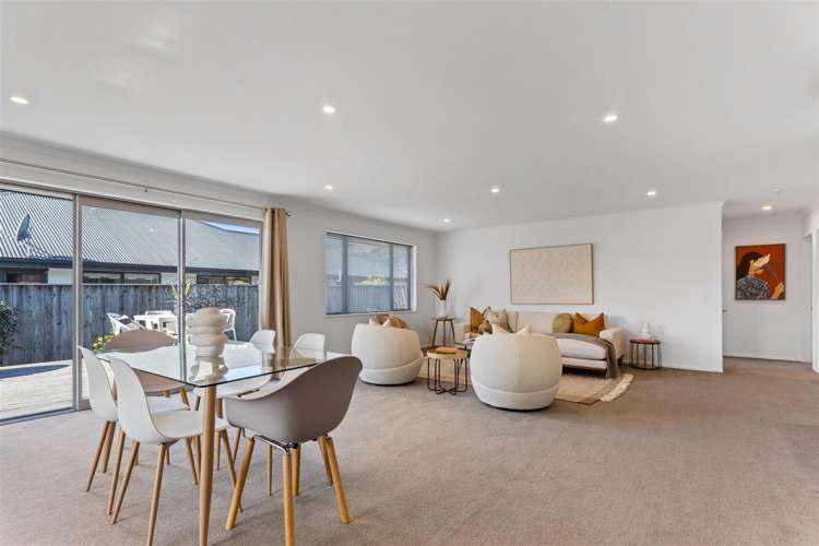 52 Daelyn Drive Richmond_6
