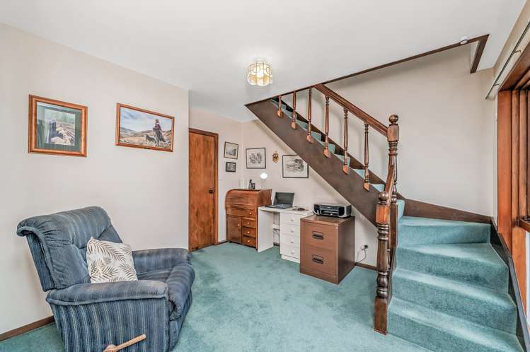 1594 Cust Road Cust_15