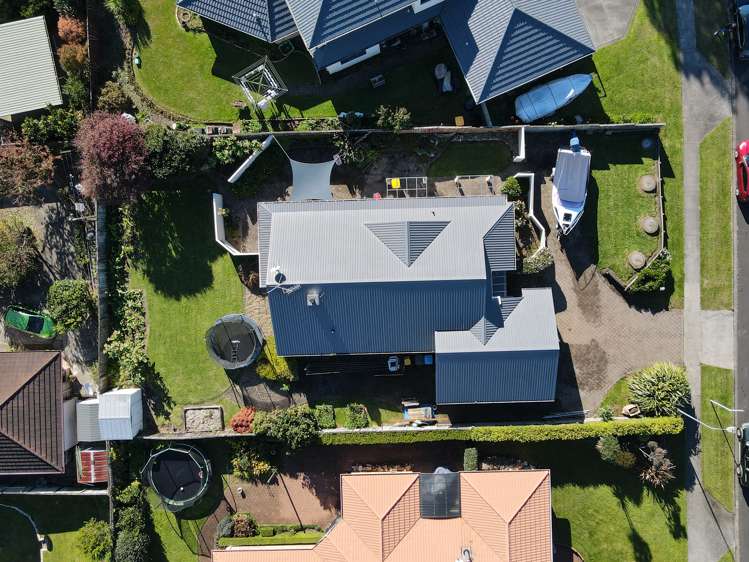 21 Ayrshire Drive Grandview Heights_21