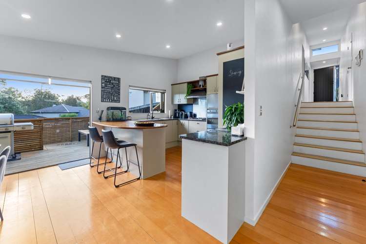 20 Admirals Court Drive Greenhithe_15