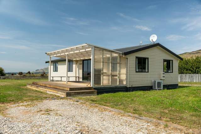591B Waimea Valley Road Mandeville_1