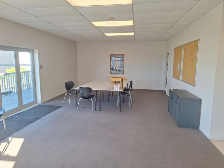 1/7-9 Port View Crescent Moturoa_8