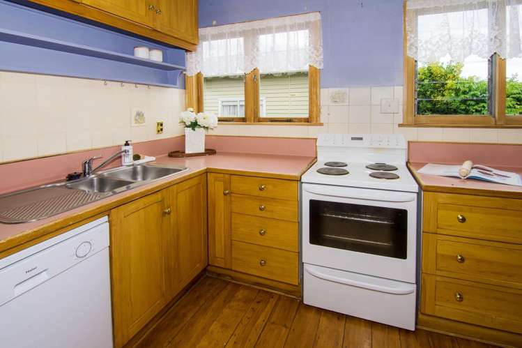 16 Victoria Street Carterton_6