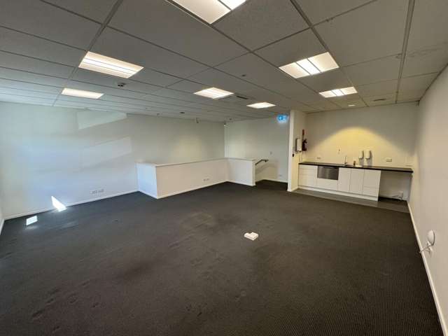 4/204 Cumnor Terrace Woolston_3