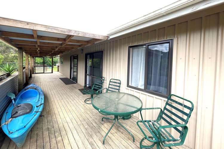 675 Te Waitere Road Taharoa_6