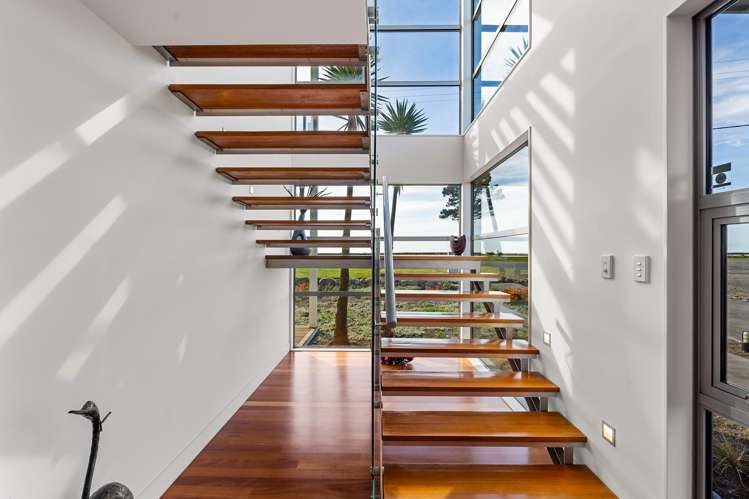 21 Le Quesne Road Bay View_24