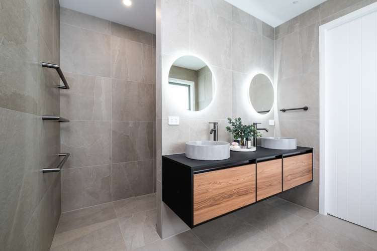 7 Rangataiki Place Awatoto_14