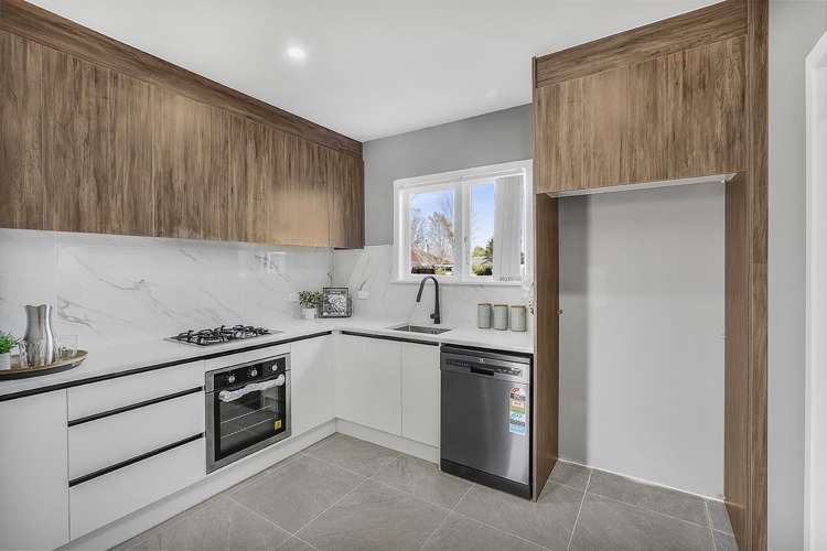 16 Normandy Avenue Melville_13