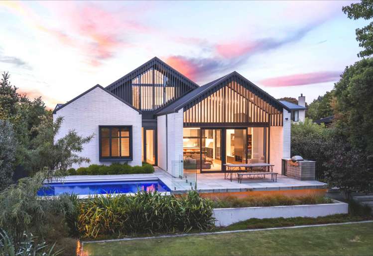 27 Idris Road_0