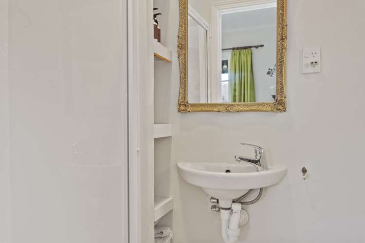 160 Sladdens Bush Road Oxford_6