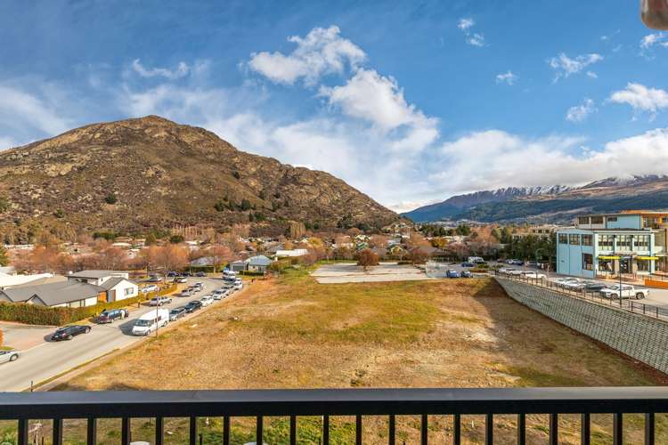 504/10 Copper Beech Avenue Frankton_12