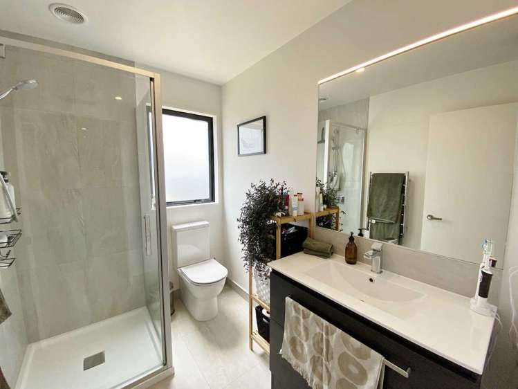 2/98 Hills Road Richmond_9