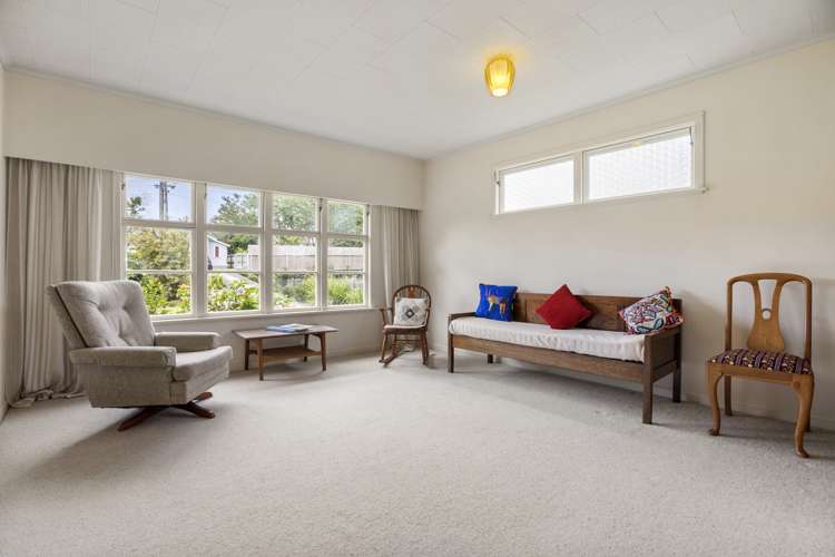 6 Fowler Avenue Mount Albert_8