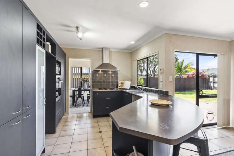 4 Greta Banks Place Wattle Downs_8