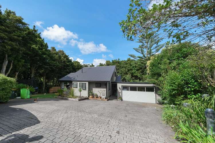 24 Paulownia Place Totara Heights_1