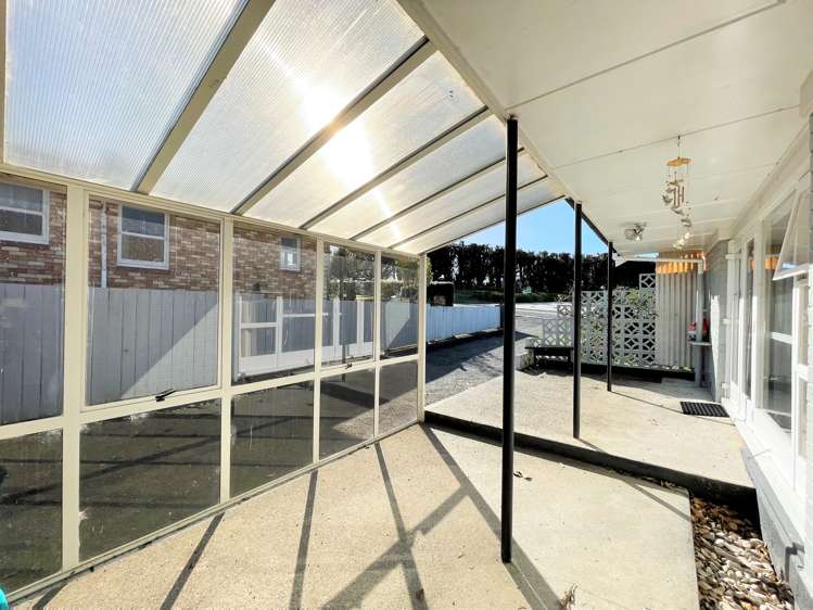 9 Blucks Road_1